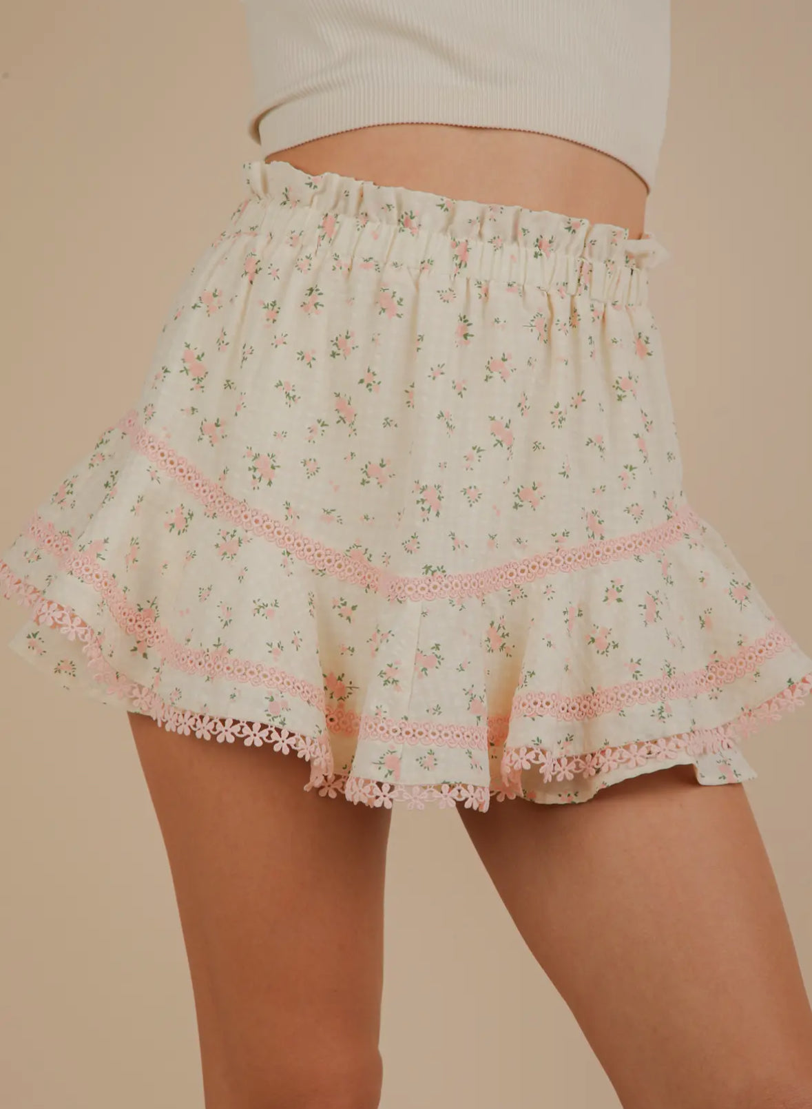 Floral ruffle skort